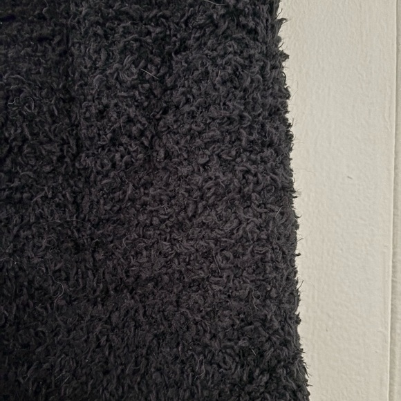 NWOT SKIMS black Cozy Collection knit shorts - Picture 2 of 3